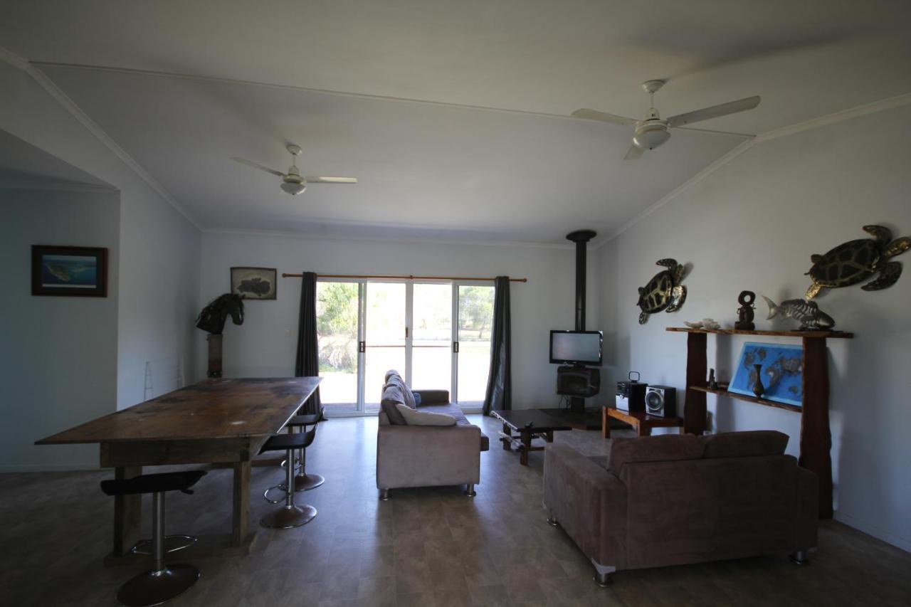 Castaway Beach House- No Parties - No Pets Agnes Water Exteriör bild